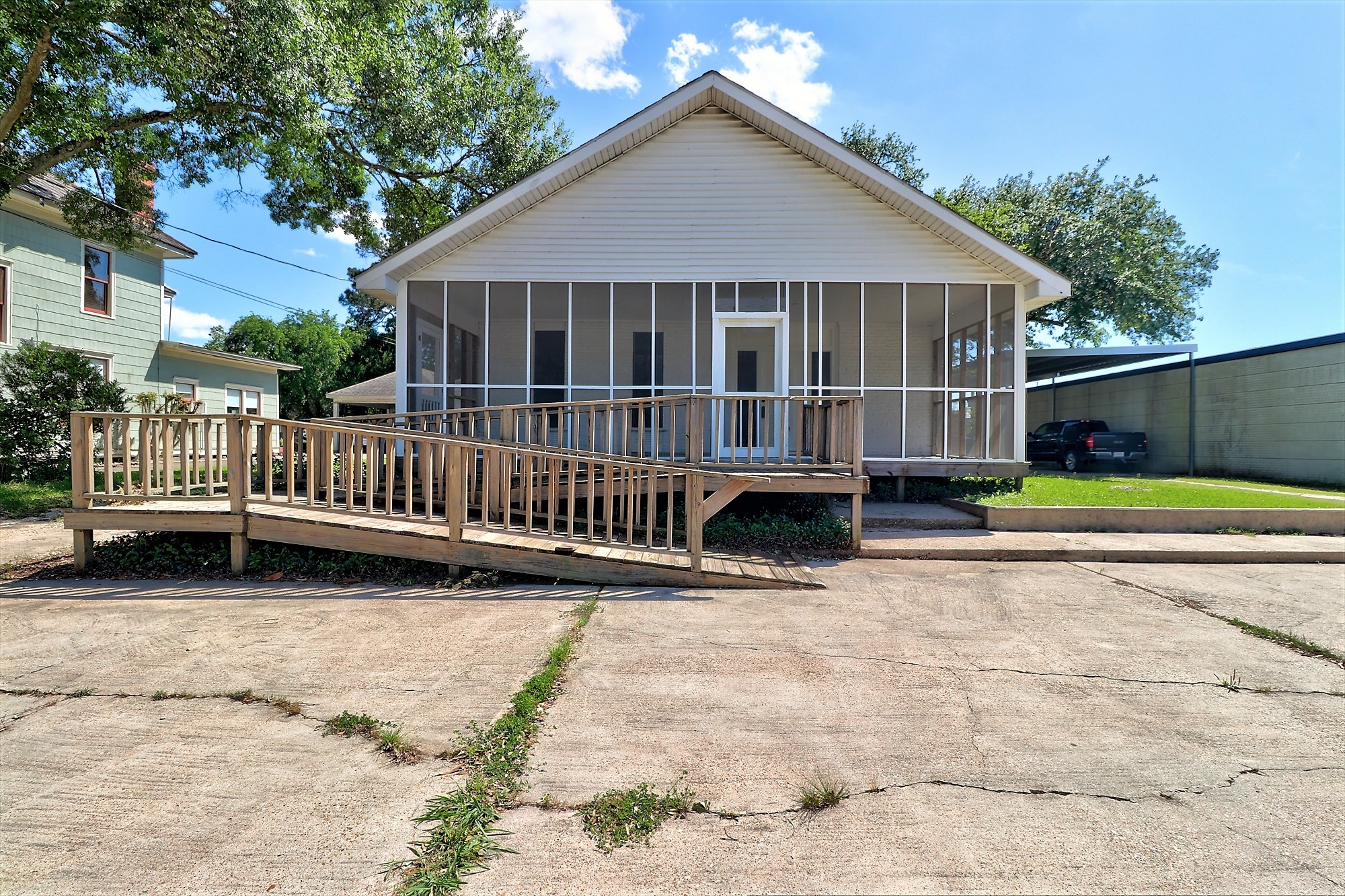 512 Clarence St, Lake Charles, LA à vendre Photo principale- Image 1 de 1