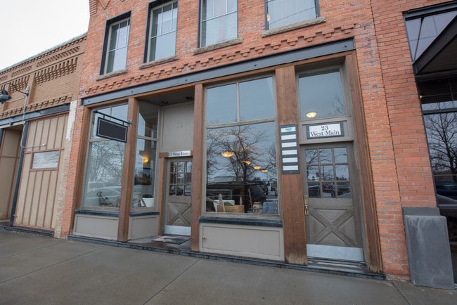 More details for 23 W Main St, Belgrade, MT - Retail for Sale