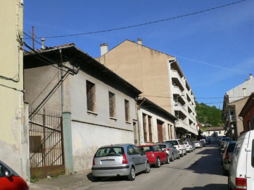 Carrer Mossèn Gelabert, 3, Olot, Gerona à vendre Plan d’étage- Image 1 de 4