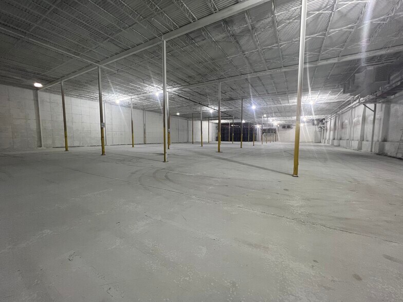 1801 Bradford Ave, Leesburg, FL à louer - Photo intérieure - Image 2 de 14