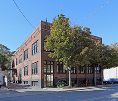 468 Cumberland Ave, Hamilton ON - Commercial Real Estate