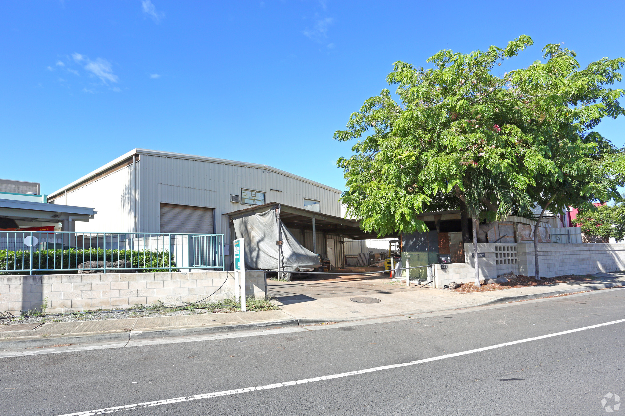 1052 Sand Island Pky, Honolulu, HI à vendre Photo principale- Image 1 de 1