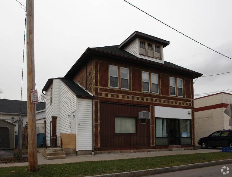 31-33 Curlew St, Rochester, NY à vendre - Photo du bâtiment - Image 3 de 91