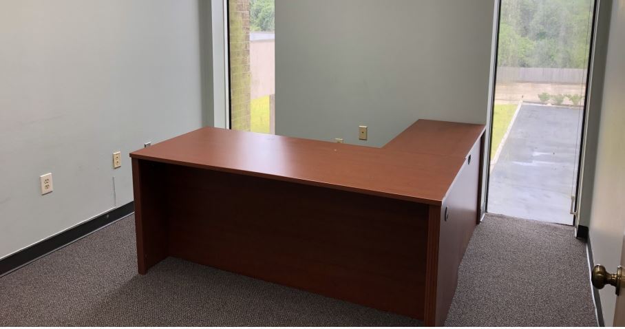 13301 E I-10 Fwy, Houston, TX à louer Photo intérieure- Image 1 de 4