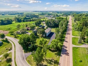 417 Hunter Dr, Watertown, MN - Aerial map view - Image1