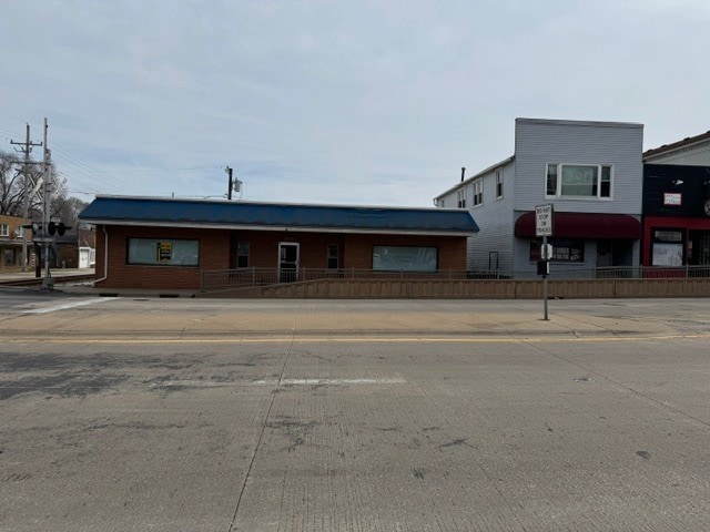 202 S Bridge St, Yorkville, IL for sale - Building Photo - Image 3 of 29