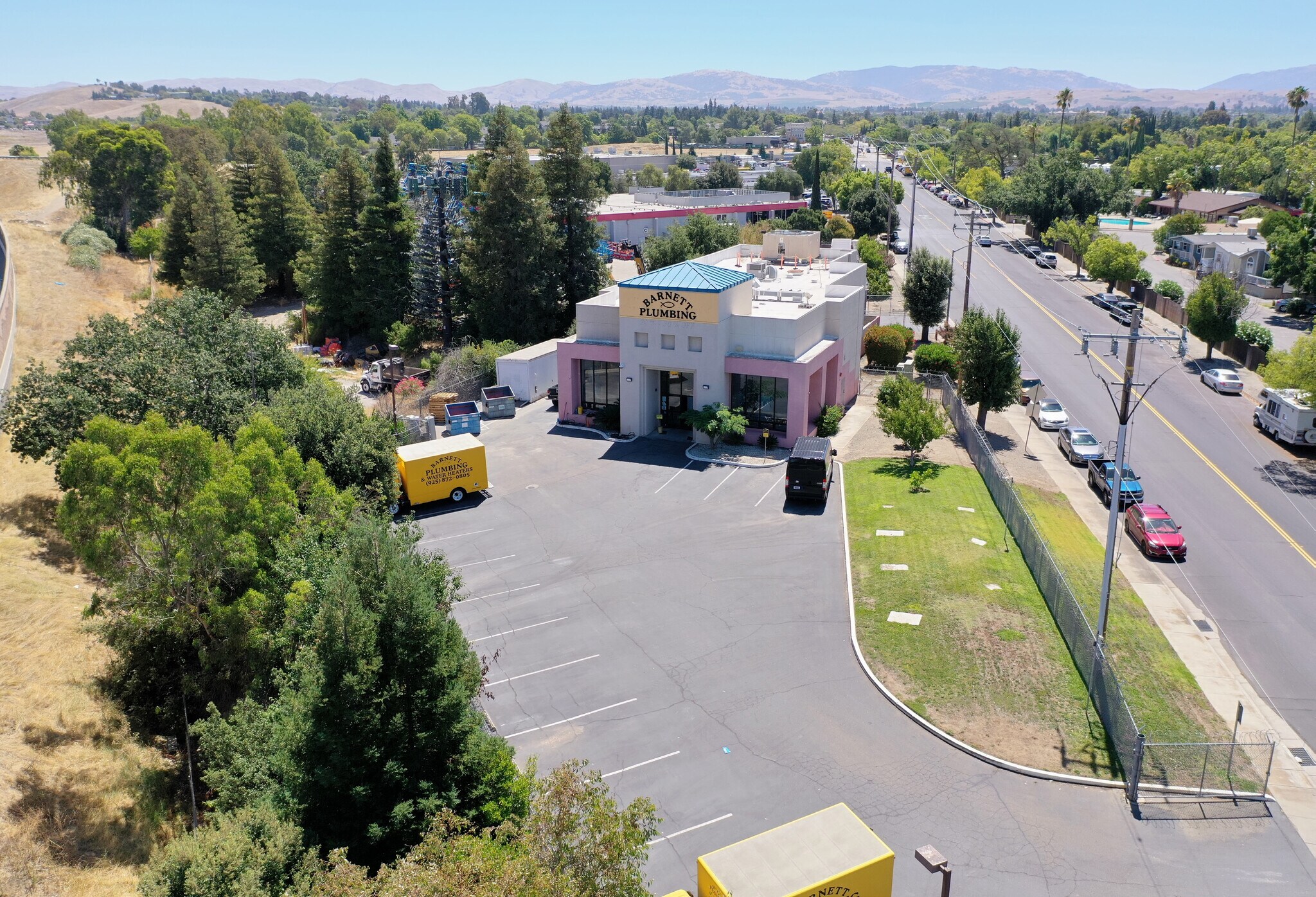744 E Airway Blvd, Livermore, CA à vendre Photo du bâtiment- Image 1 de 7