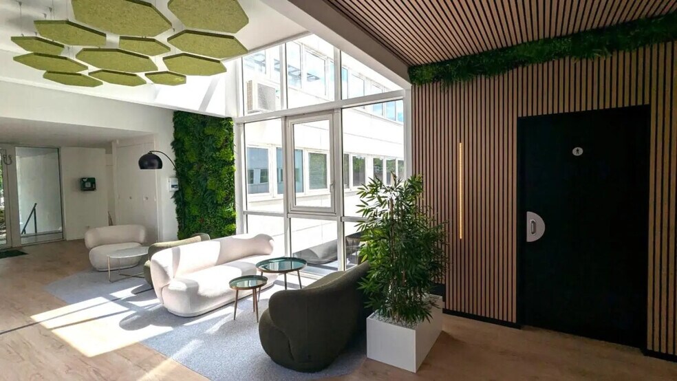 Bureau dans Labège à louer - Photo du bâtiment - Image 3 de 20