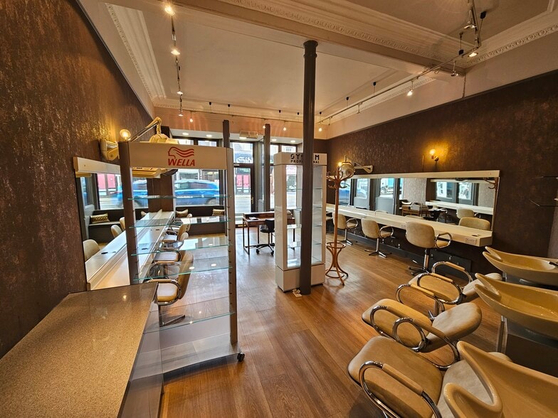 10-12 County Pl, Perth for lease - Building Photo - Image 2 of 2