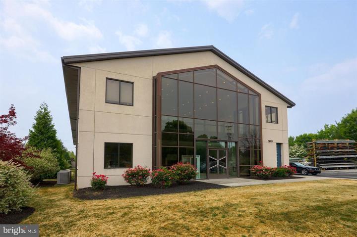 206 W Kendig Rd, Willow Street, PA à louer - Photo du bâtiment - Image 3 de 15