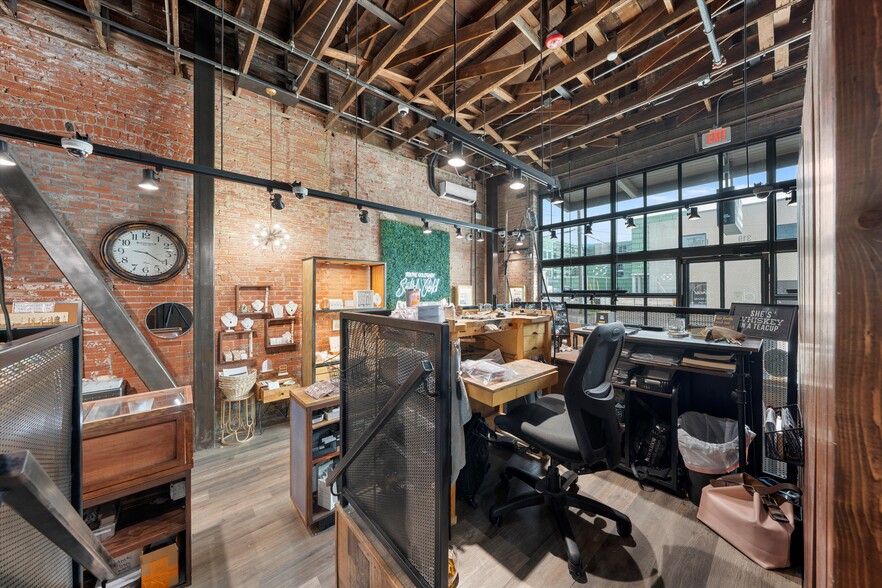 319 S 4th St, Waco, TX for lease - Interior Photo - Image 3 of 5