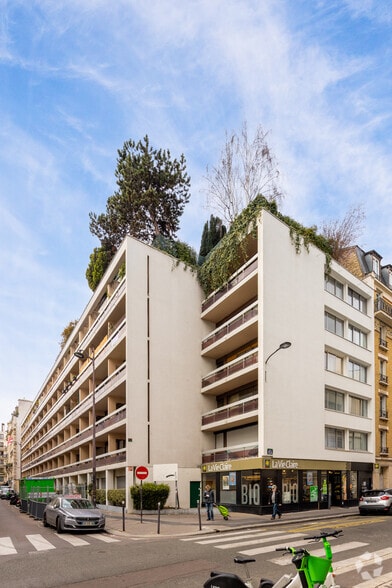4 Rue Sainte-Lucie, Paris for sale - Building Photo - Image 2 of 13