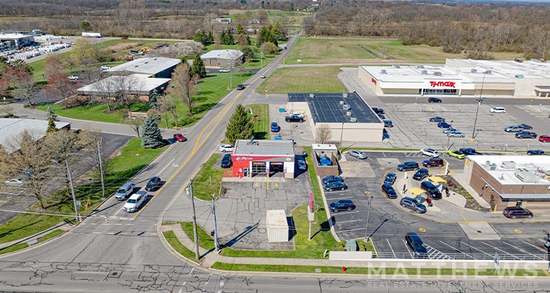 1950 S Main St, Bellefontaine, OH for sale - Building Photo - Image 2 of 3