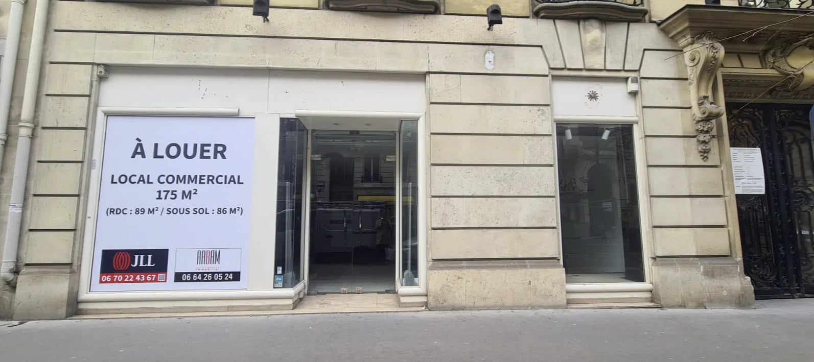 Retail in Paris for lease Building Photo- Image 1 of 8