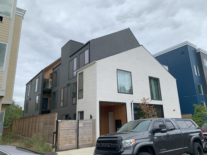 1615 N Willis Blvd, Portland, OR for sale - Building Photo - Image 1 of 8