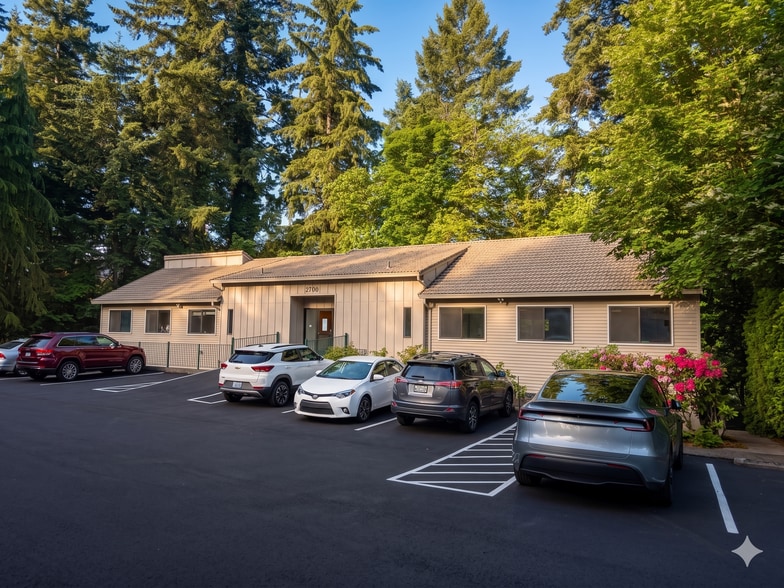 2700 SE Harrison St, Milwaukie, OR for sale - Building Photo - Image 2 of 7