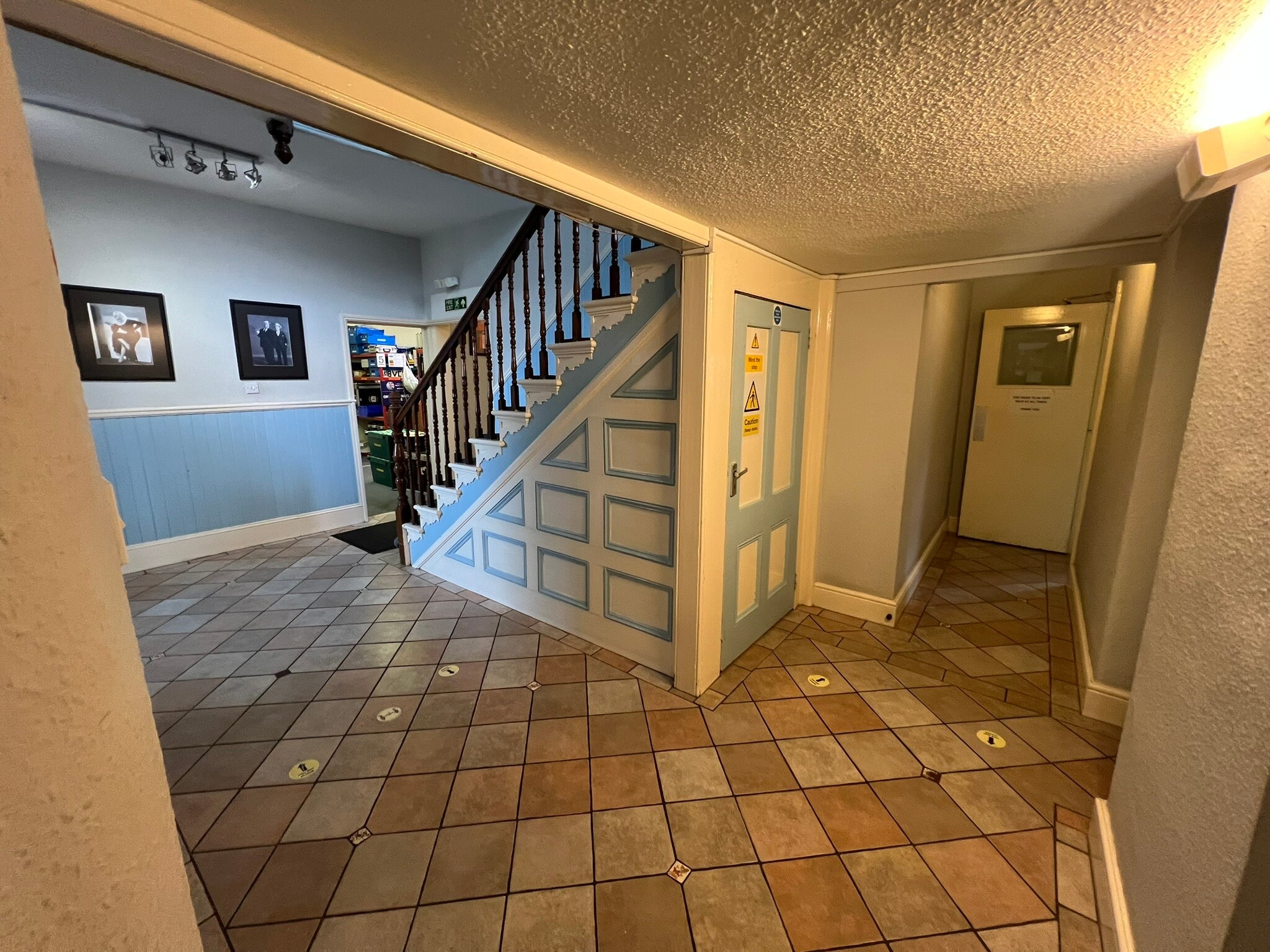 179 Great North Rd, Eaton Socon for lease Interior Photo- Image 1 of 4