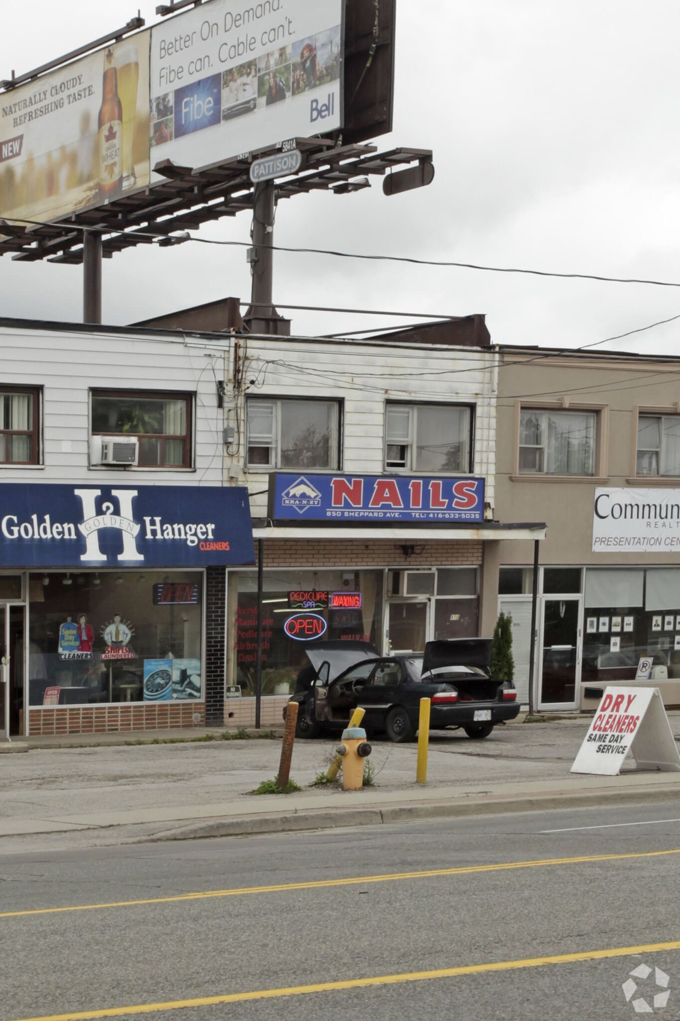 850 Sheppard Ave W, Toronto, ON for sale Primary Photo- Image 1 of 1