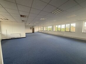 Beechwood Park, Inverness for lease Interior Photo- Image 1 of 2