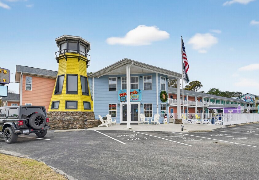 701 N Lake Park Blvd, Carolina Beach, NC à vendre - Photo du bâtiment - Image 3 de 20
