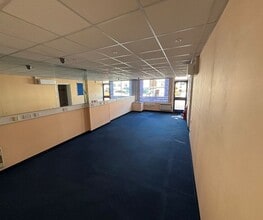 59-61 Nutfield Rd, Merstham à louer Photo intérieure- Image 2 de 3