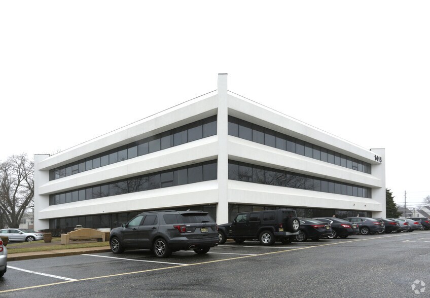 1415 Hooper Ave, Toms River, NJ à louer - Photo du bâtiment - Image 2 de 21