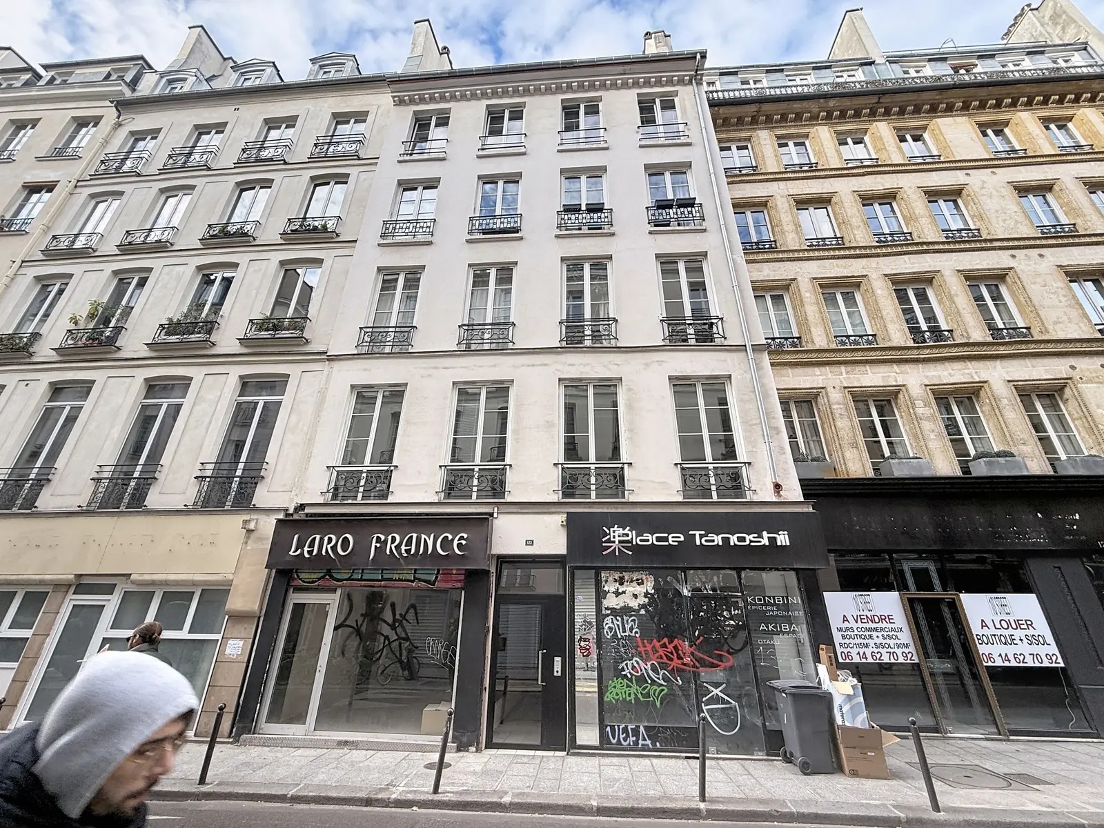 Commerce de détail dans Paris à louer Photo principale- Image 1 de 12