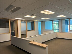 2200 Alaskan Way, Seattle, WA for lease Interior Photo- Image 2 of 6