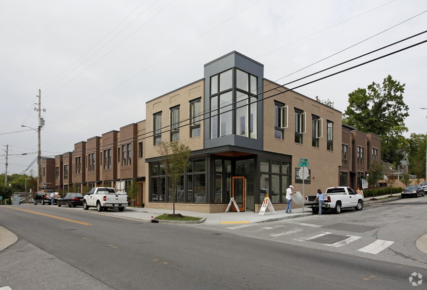 1205 Paris Ave, Nashville, TN for sale - Building Photo - Image 2 of 8