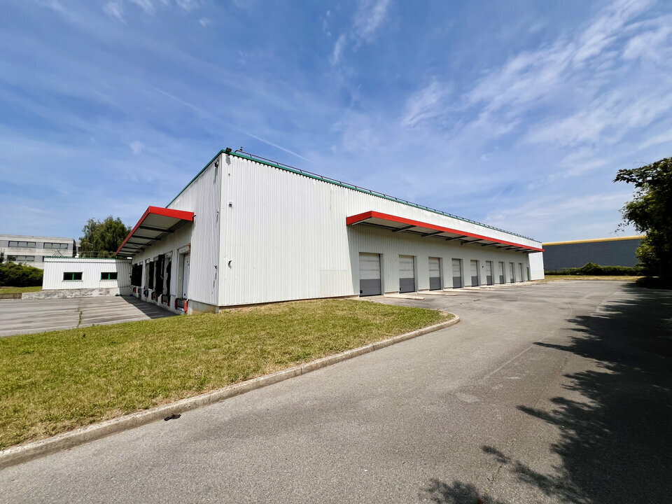 Industrial in Mitry-Mory for lease Building Photo- Image 1 of 9