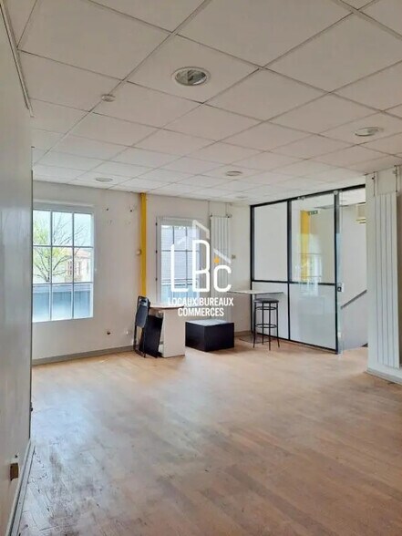10 Rue Du Progrès, Les Sorinières à louer - Photo du bâtiment - Image 1 de 12