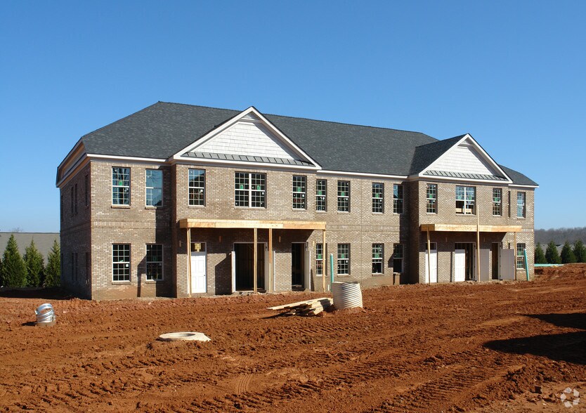1225 Peachtree Pky, Cumming, GA à vendre - Photo du bâtiment - Image 2 de 7