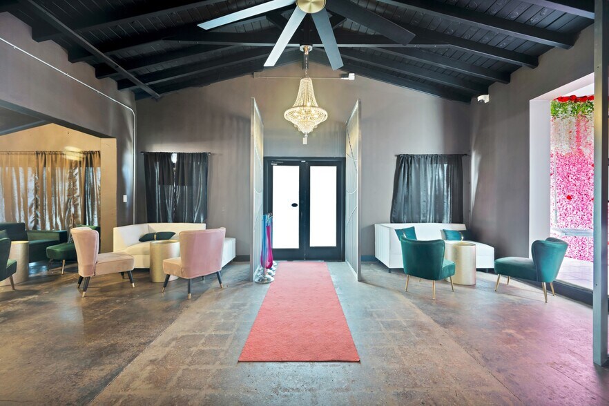 1517 E Las Olas Blvd, Fort Lauderdale, FL à louer - Photo du bâtiment - Image 3 de 51