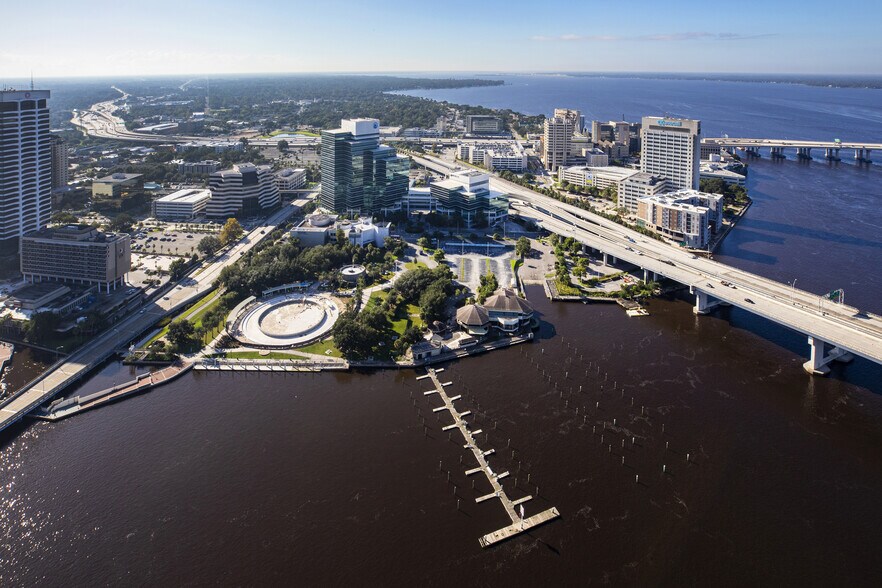 701 San Marco Blvd, Jacksonville, FL à louer - Photo du bâtiment - Image 3 de 12