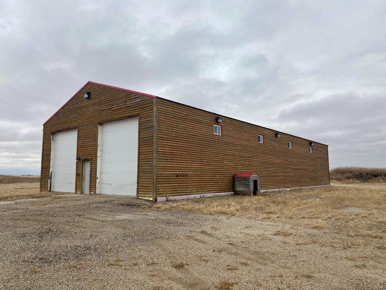 11135 282nd St NW, Berthold, ND à vendre - Photo du bâtiment - Image 1 de 1