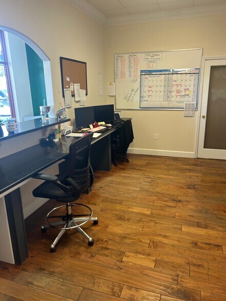 2001-2031 Hickory Tree Rd, Saint Cloud, FL à louer - Photo du bâtiment - Image 3 de 9