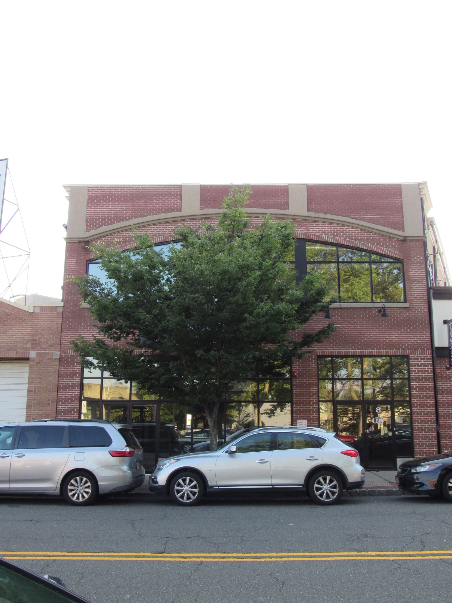 10 Lackawanna Plz, Montclair, NJ for lease Primary Photo- Image 1 of 92