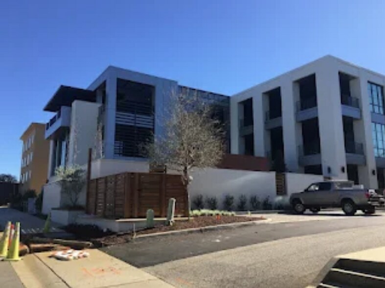 314 Magnolia Ave, Fairhope, AL à louer - Photo du bâtiment - Image 2 de 12