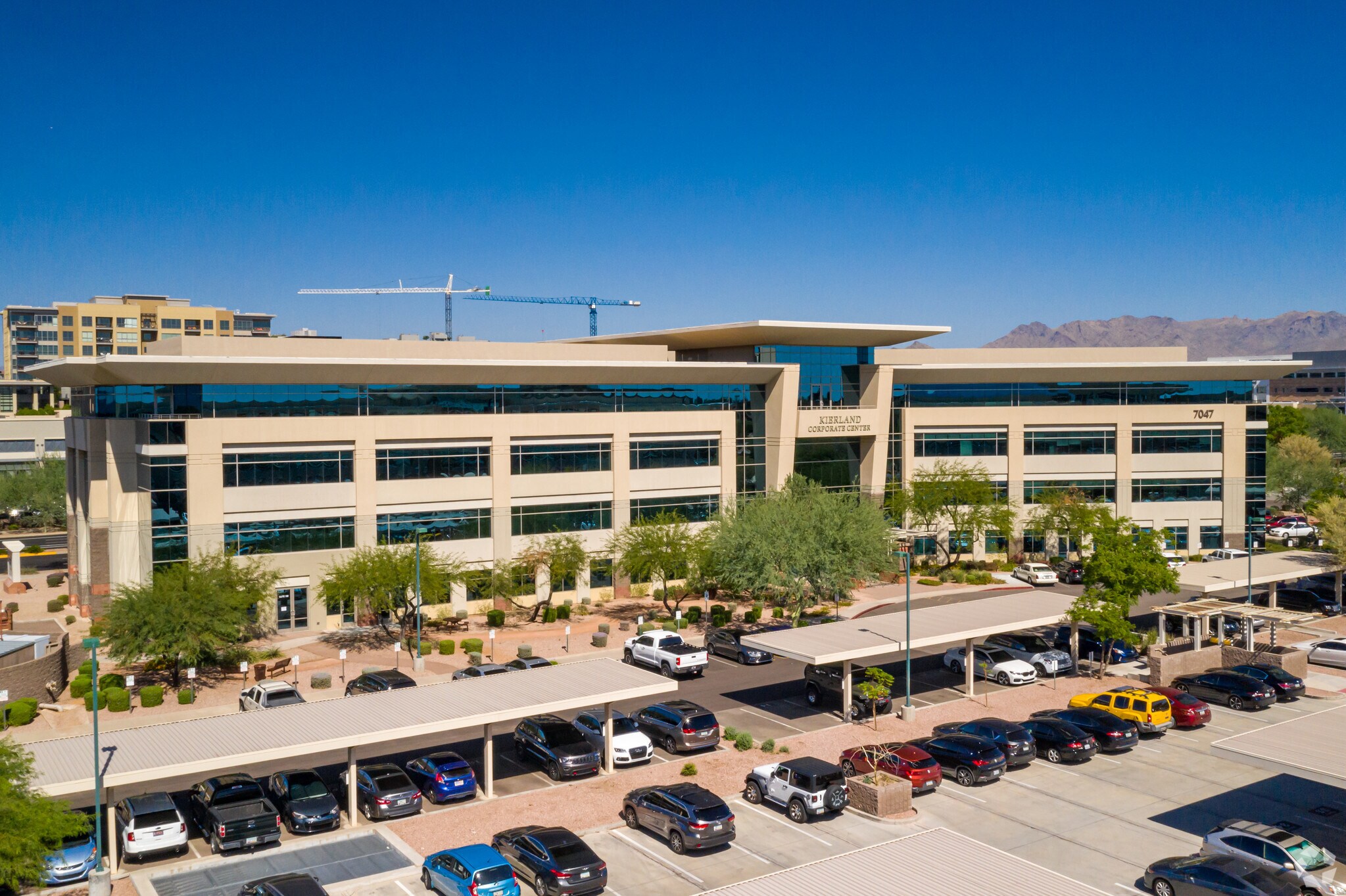 7047 E Greenway Pky, Scottsdale, AZ for lease Primary Photo- Image 1 of 31