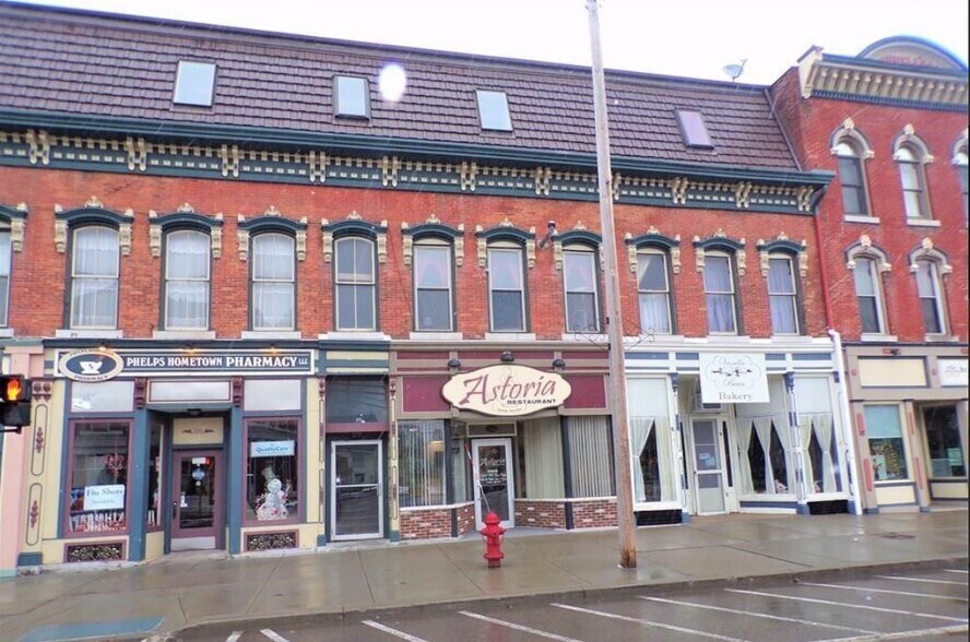 106 Main St, Phelps, NY à vendre - Photo du bâtiment - Image 2 de 11