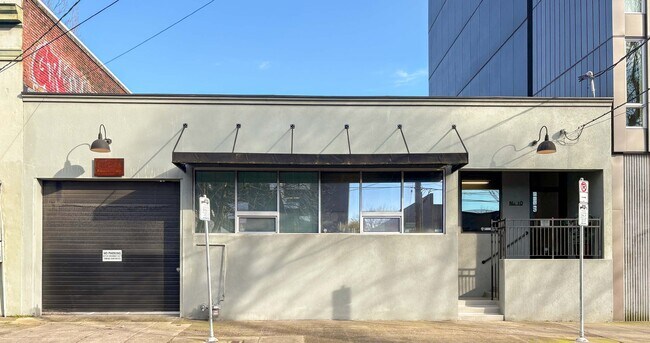 More details for 10 SE 10th Ave, Portland, OR - Industrial for Lease