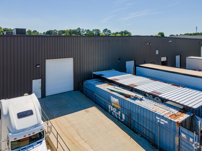 2192 Eastview Pkwy, Conyers, GA for lease - Building Photo - Image 2 of 6
