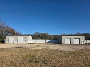 870 N Mayhill Rd, Denton, TX à louer Photo intérieure- Image 2 de 11