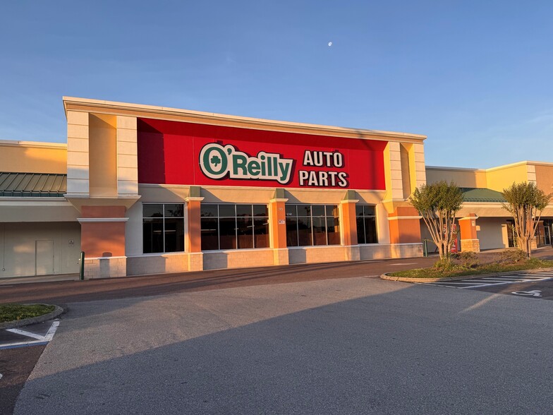 6260 103rd St, Jacksonville, FL for lease - Building Photo - Image 1 of 5