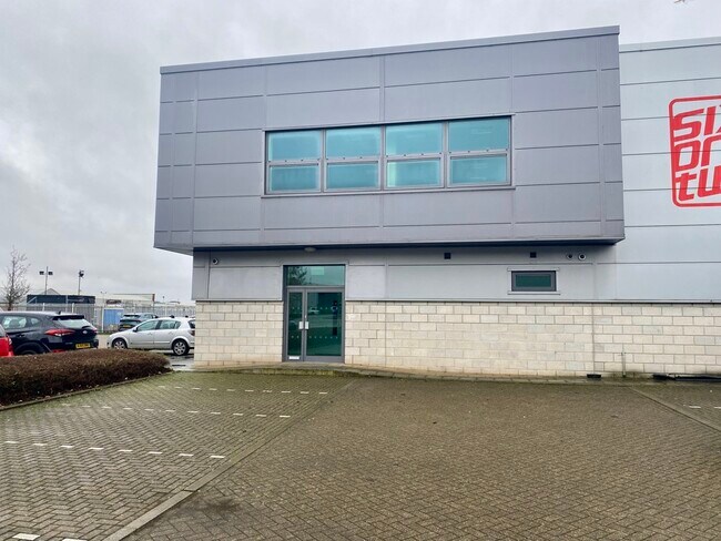 More details for Dencora Way, Luton - Office for Lease