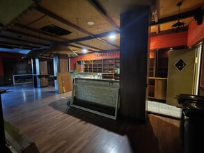 Retail in Logroño, La Rioja for lease Interior Photo- Image 2 of 4
