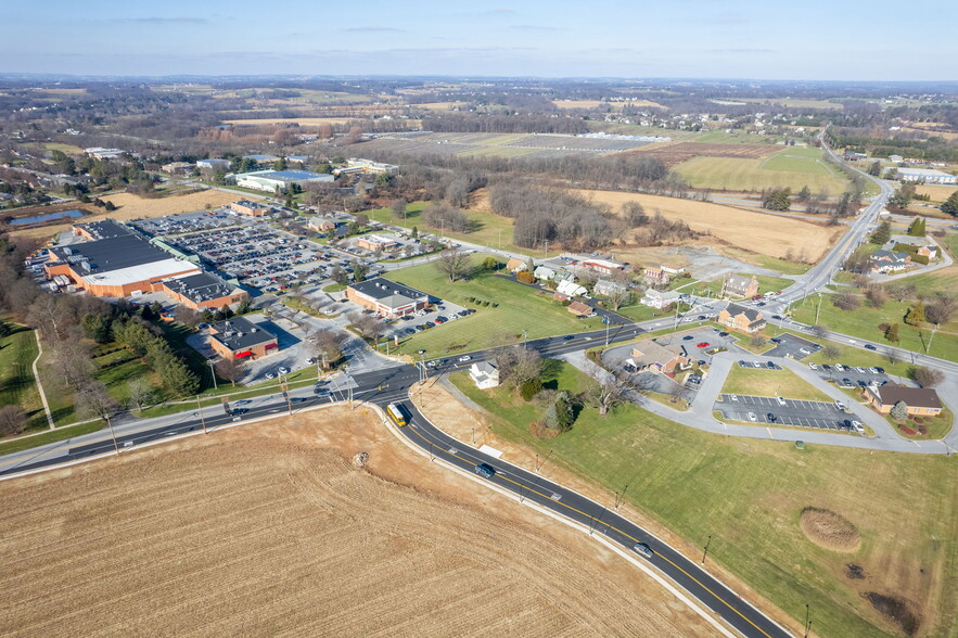 107 S Jennersville Rd, West Grove, PA for lease - Building Photo - Image 3 of 5