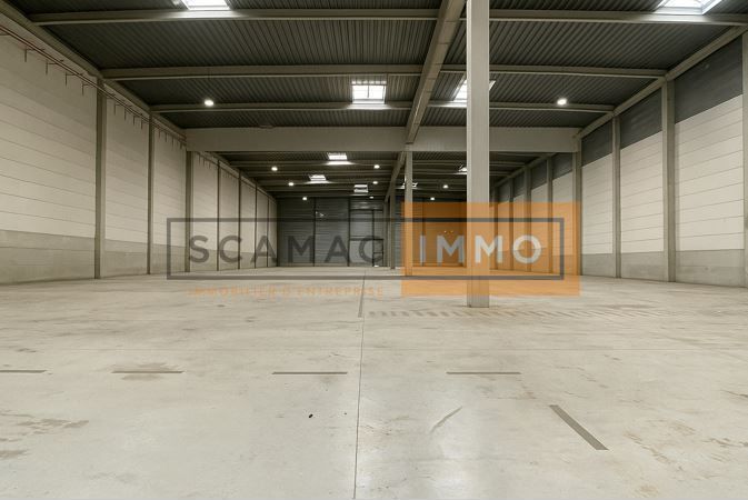 Industrial in Collégien for lease - Interior Photo - Image 3 of 7