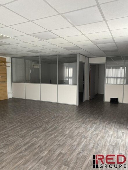 Bureau dans Aubagne à vendre - Photo intérieure - Image 2 de 5