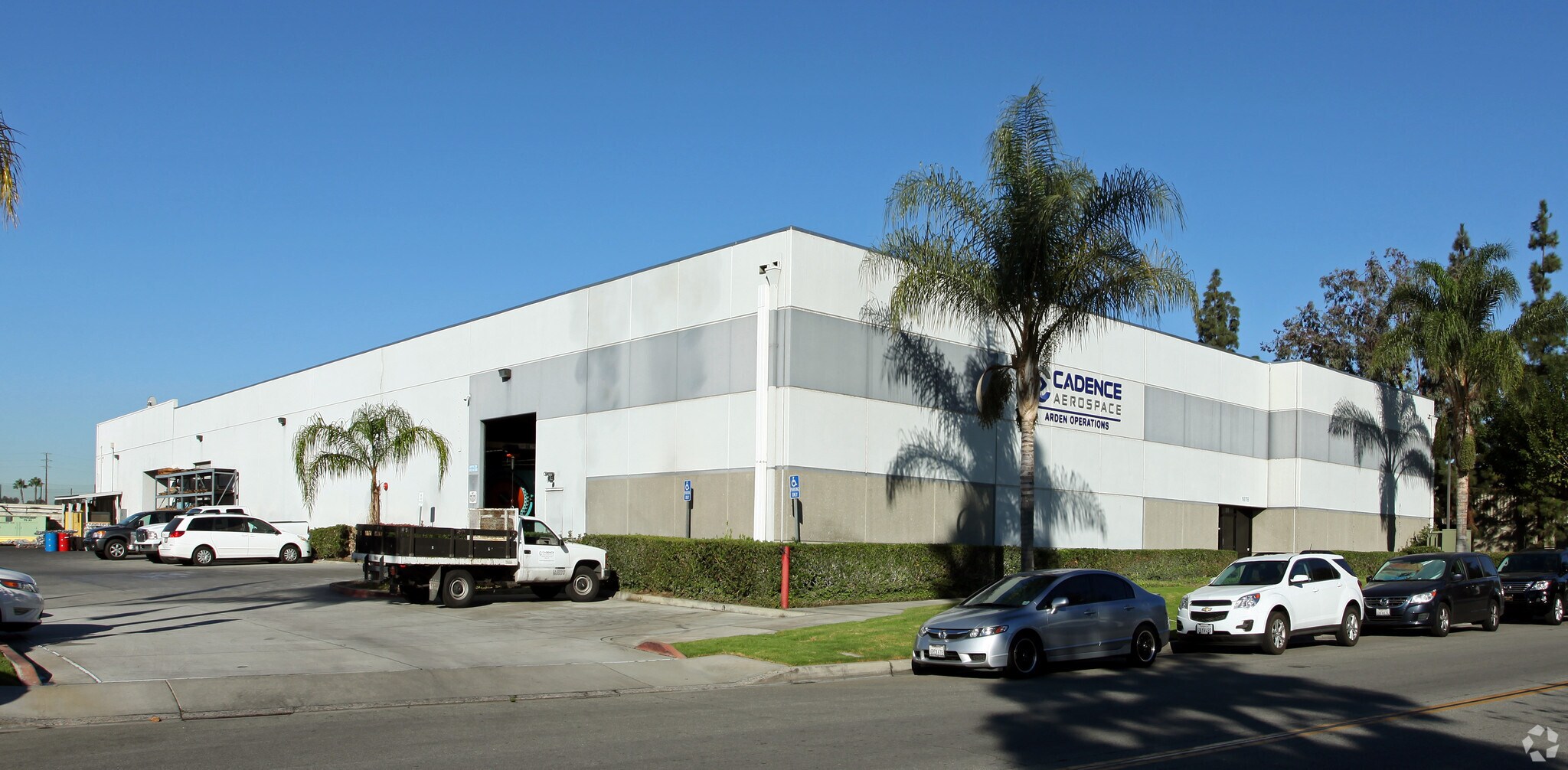1878 N Main St, Orange, CA à louer Photo principale- Image 1 de 4